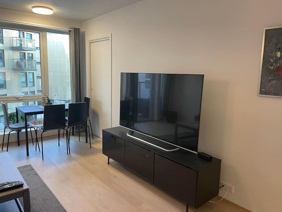 Nydalen/Storo- Ved T-Banestasjon Appartement Oslo Buitenkant foto